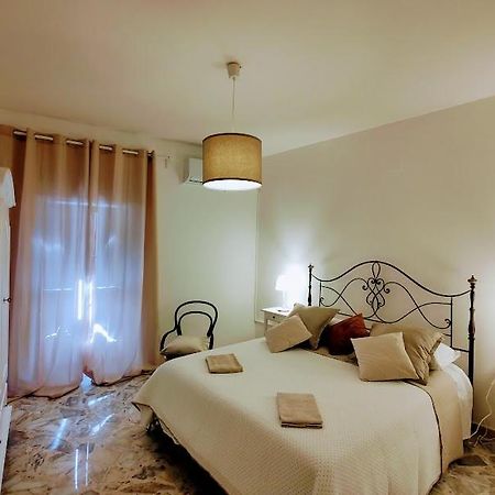 L'Acqua Marin Apartment Bari Luaran gambar