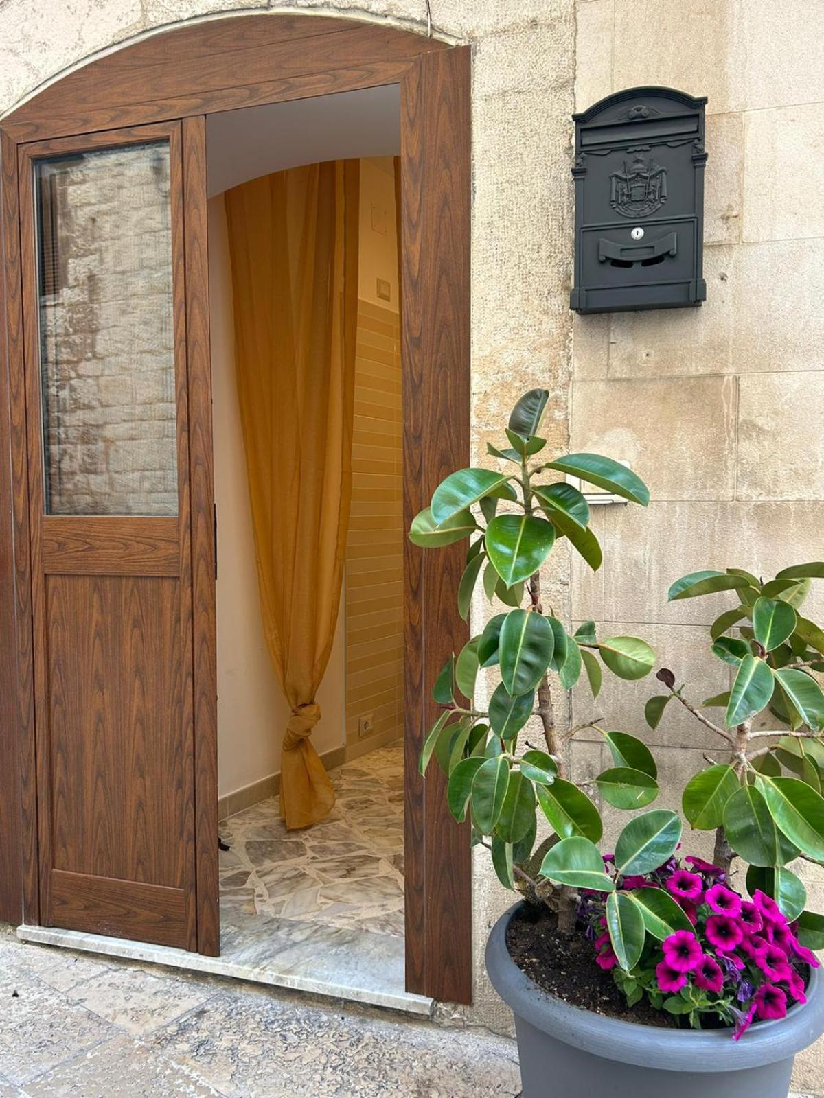 L'Acqua Marin Apartment Bari Luaran gambar